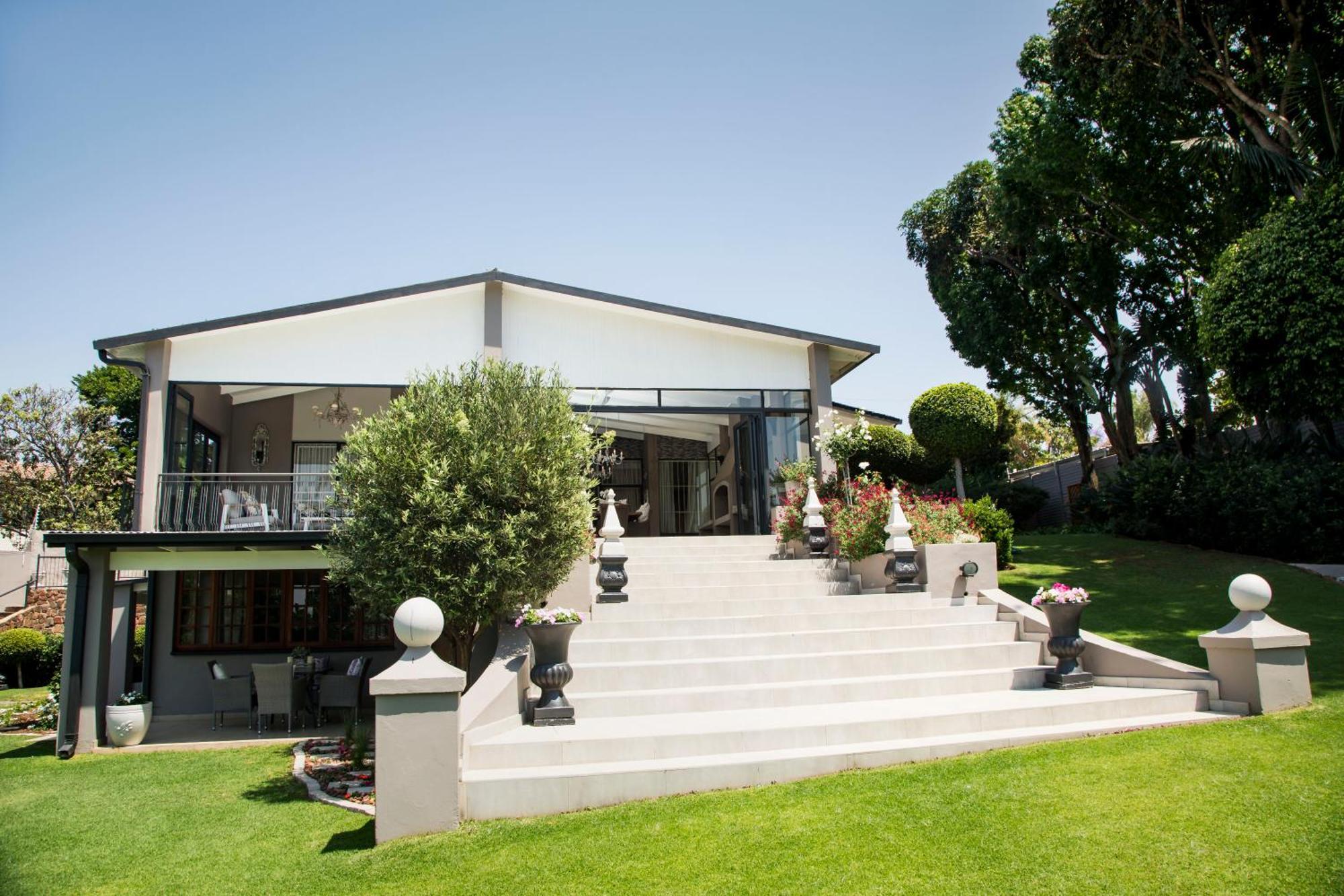 La Vida Luka - Luxury Guesthouse Pretoria-Noord Exterior foto